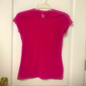 Hot Pink Gap t-shirt. Size M
